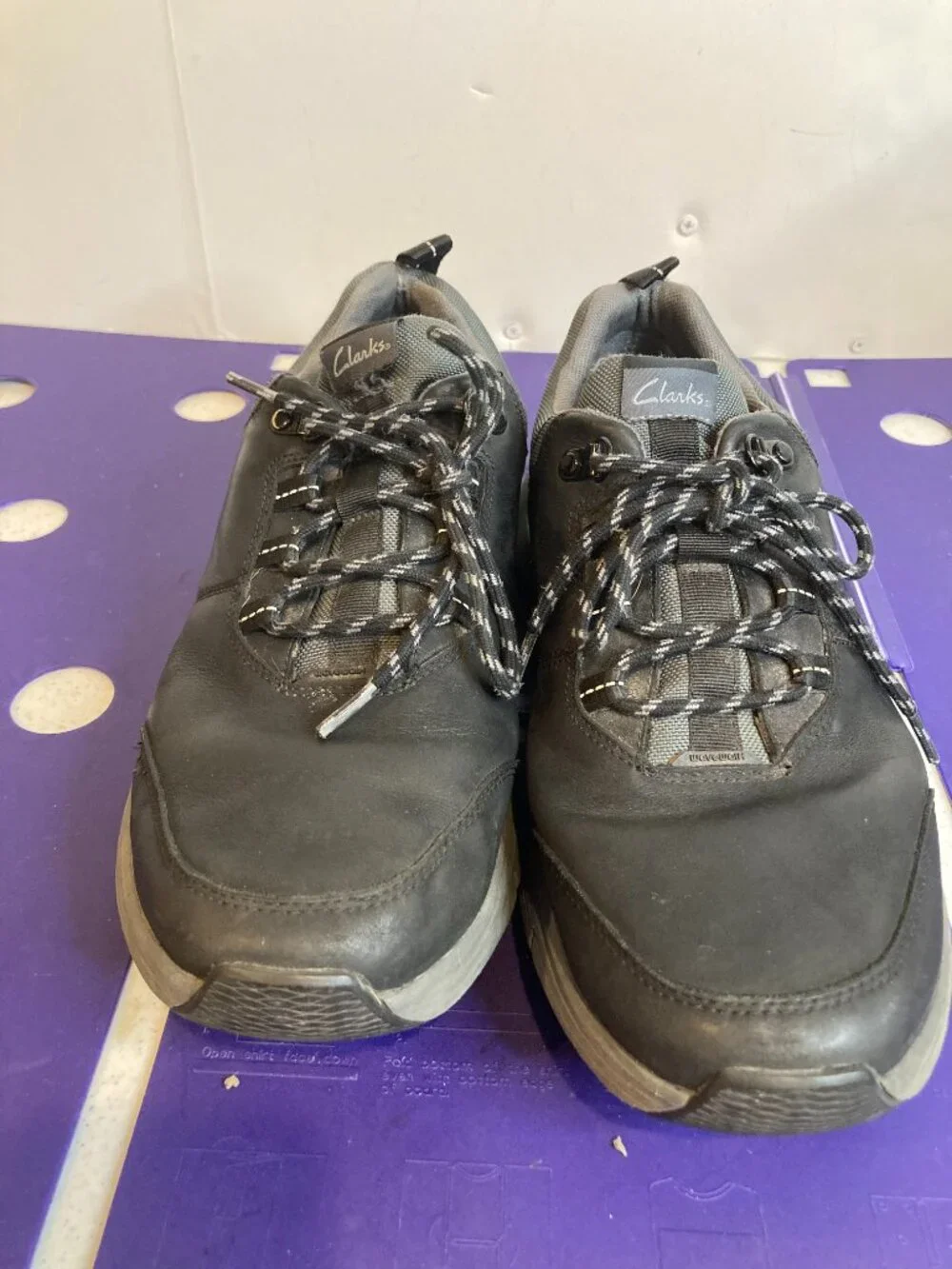 CLARKS MENS WAVE 2.0 SHOES SIZE 10